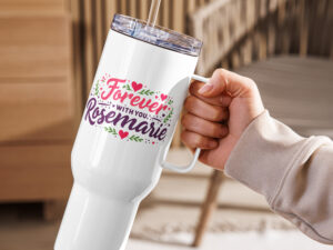 Travel mug with a handle